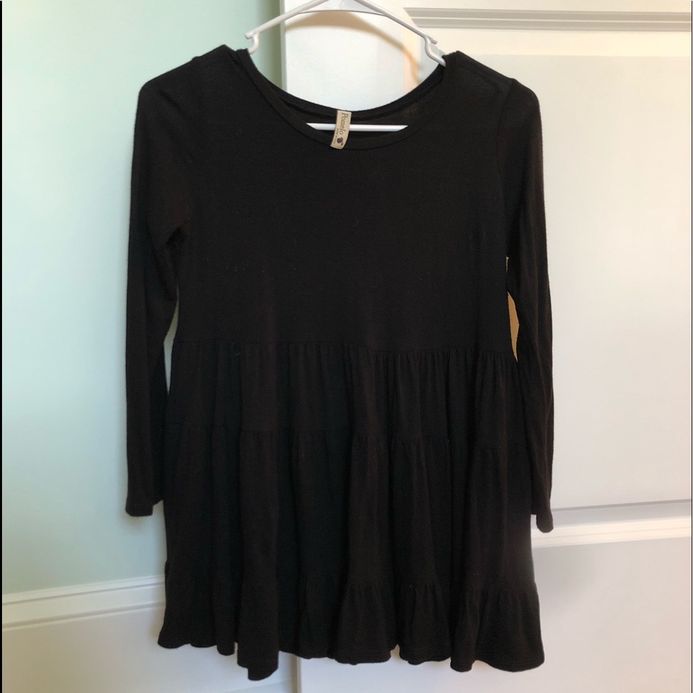Black long sleeve piko!